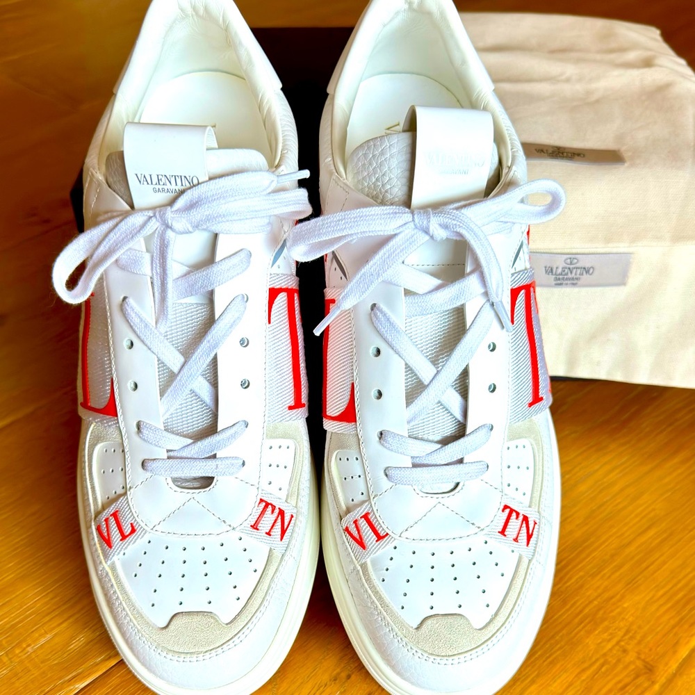 Valentino Garavani VLN7 Sneakers Men White - Made in Italy size 44 (10.5 US)